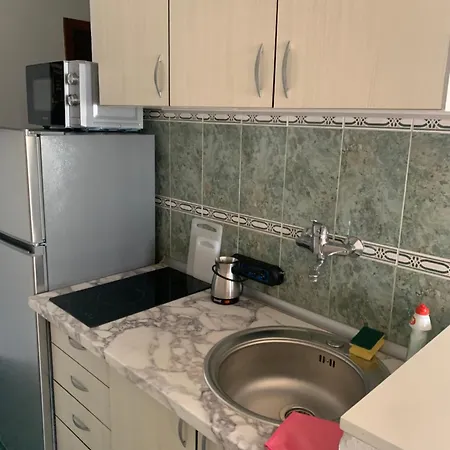 Апартаменты Aprilstar